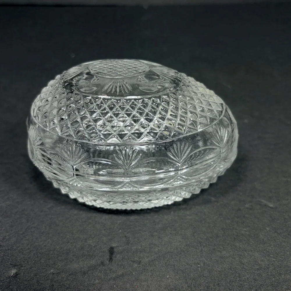 Avon Fostoria Glass Egg Soap Dish Mother's Day 1977 Collectible Orig Sticker